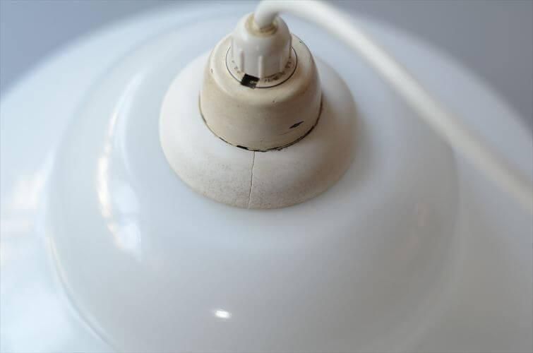 ペンダントライト デンマーク製ミルクガラス1960年代のアンティ