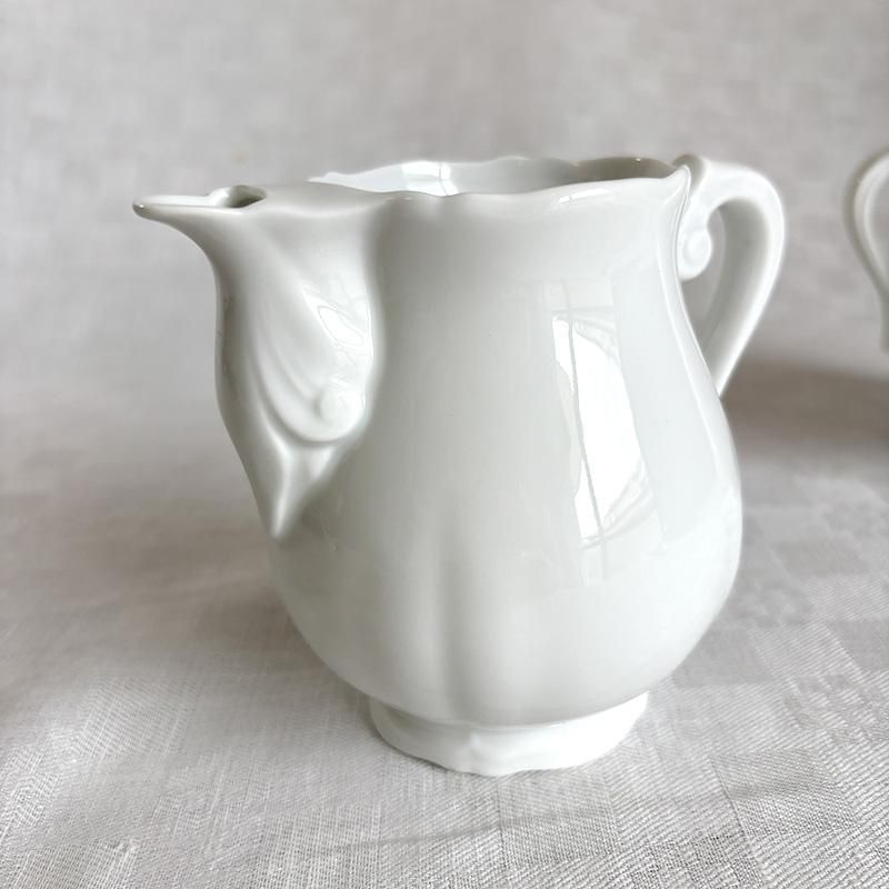 陶磁器リモージュの優雅な白磁ミルクシュガーアンティーク