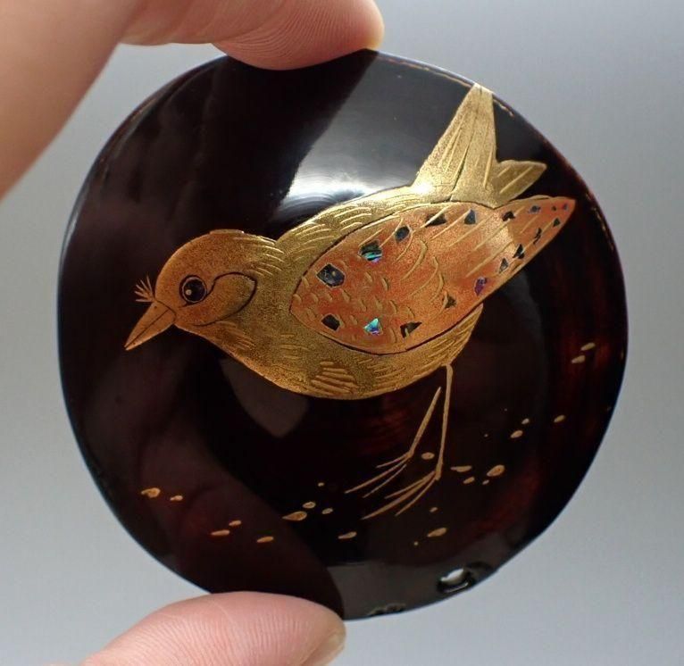 鼈甲　ブローチ　螺鈿　金蒔絵　久光　在銘　作家　和風　アンティーク Amazon.co.jp: アンティーク 本鼈甲 漆塗り 金蒔絵 螺鈿 5.2g 作家物