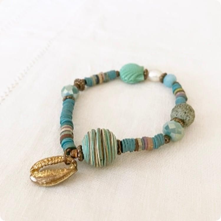 ビーズヴィンテージ1900年代後半のターコイズブルーアンティーク