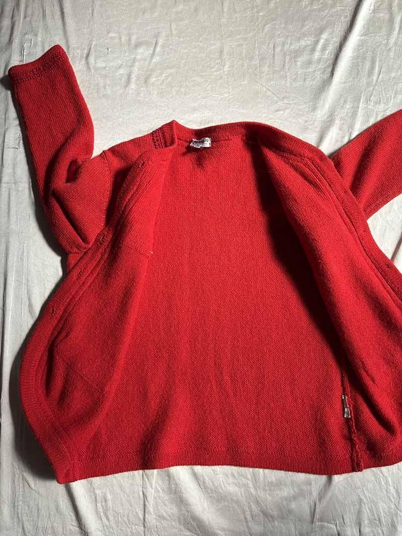ニットジャケット HERNO ウール モヘア 赤いカーディガン 金ボタン L