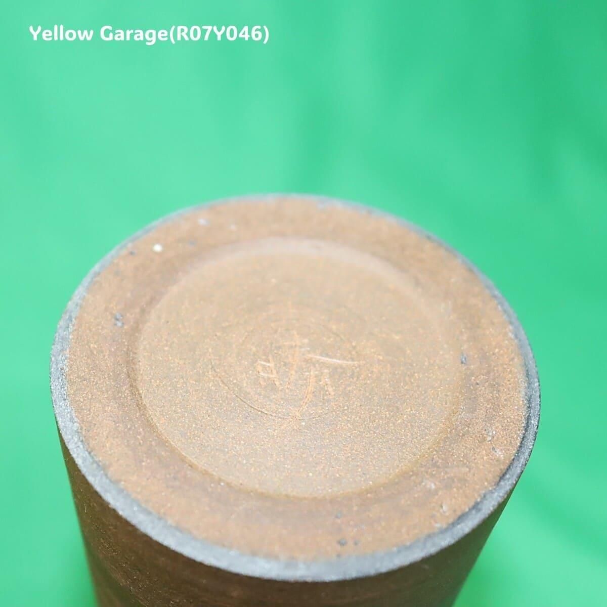 亀井勝　灰釉花入 備前焼 花入れ（亀井勝 作 署名あり）高さ17cm - ANTIQUE LEAVES