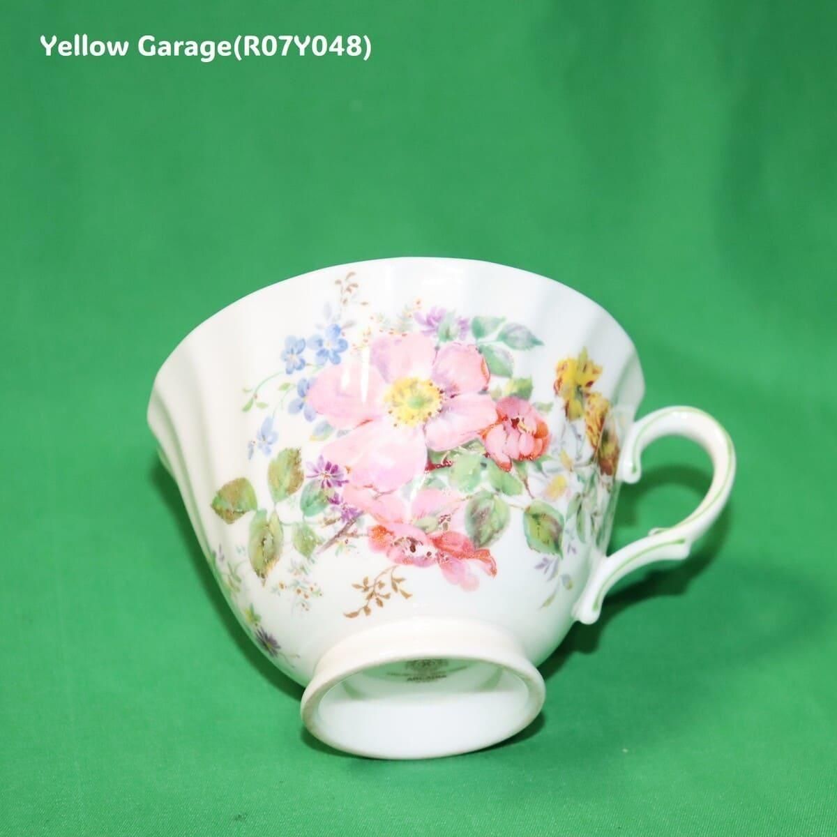 Royal Doulton（ロイヤル・ドルトン）“ARCADIA（アルカディア