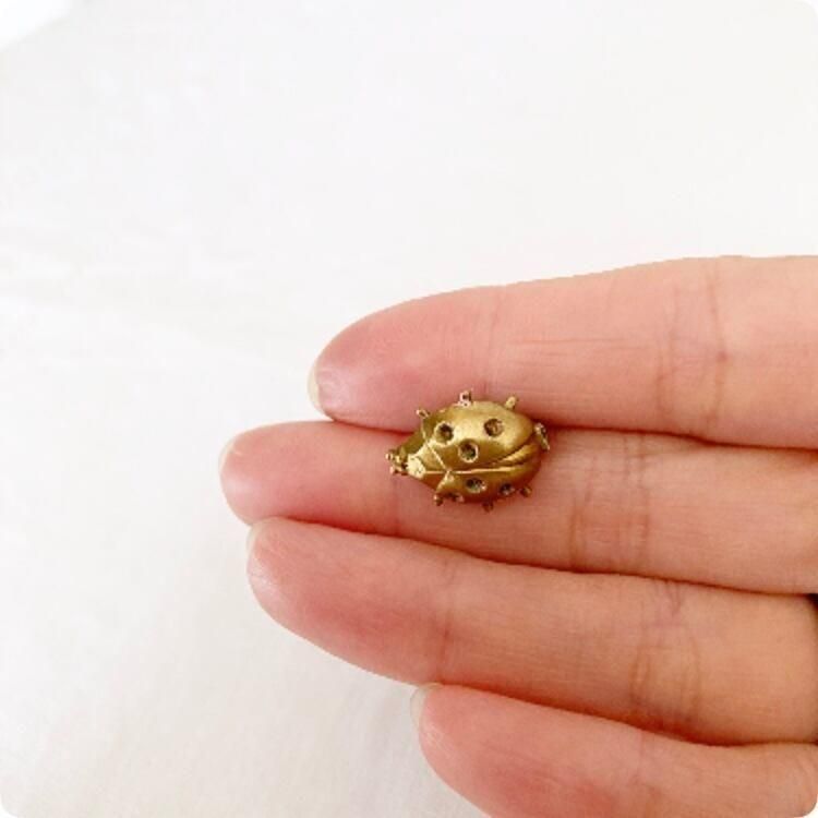 フランス製 ヴィンテージ 9Kてんとう虫チャーム エナメル細工 幸運1960年 フランス製 ヴィンテージ 9Kてんとう虫チャーム エナメル細工 幸運1960年