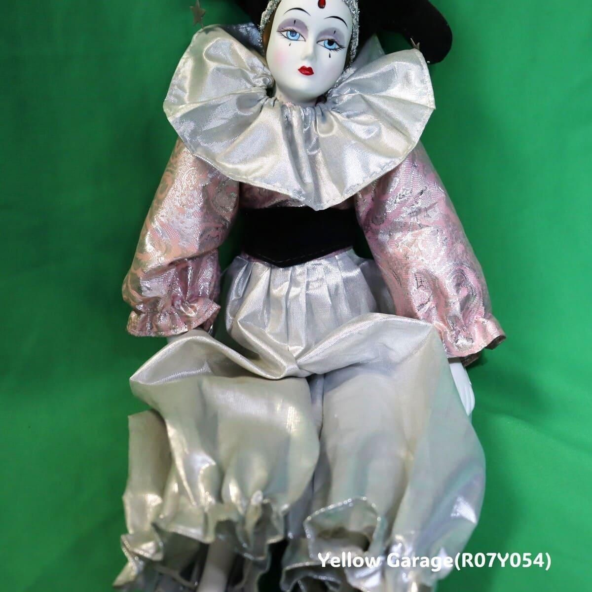 ヴィンテージ ピエロ風ポーセリン人形 45cm シルバー＆ピンク衣装