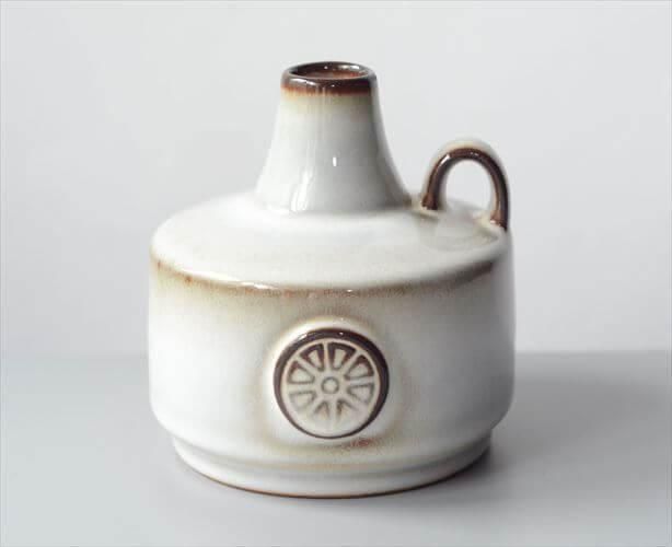 アンティーク花瓶・フラワーベース特集｜北欧・英国・ヴィンテージ一覧