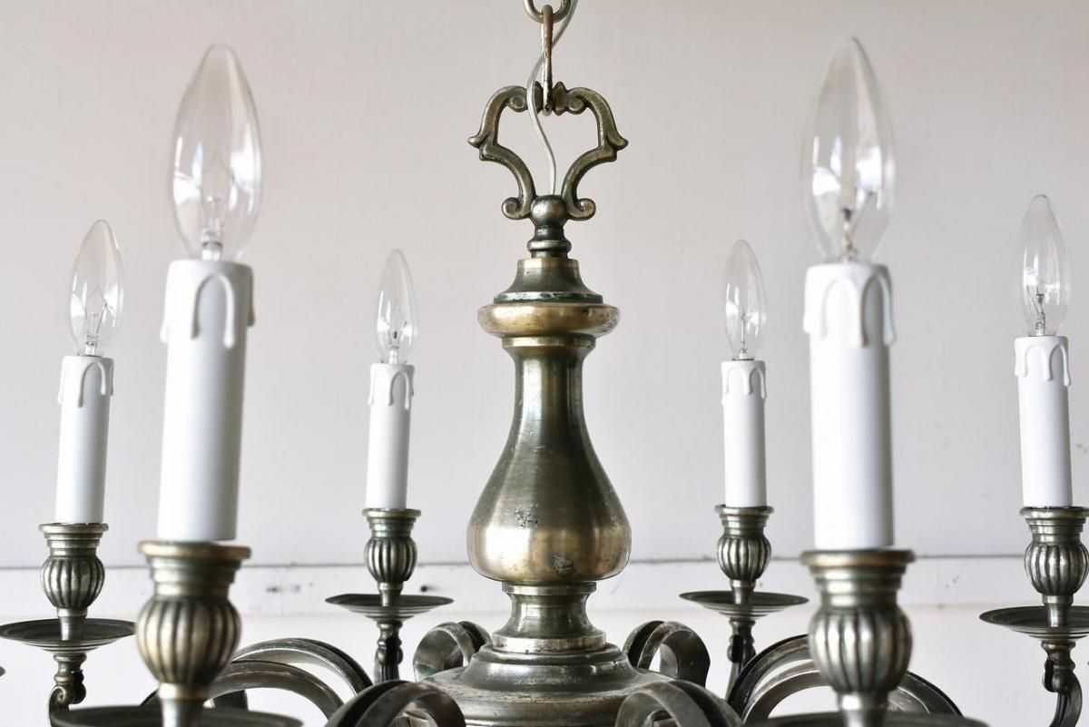 静謐な輝きを放つクラシカルな8灯式シャンデリア【sy85】 - ANTIQUE LEAVES