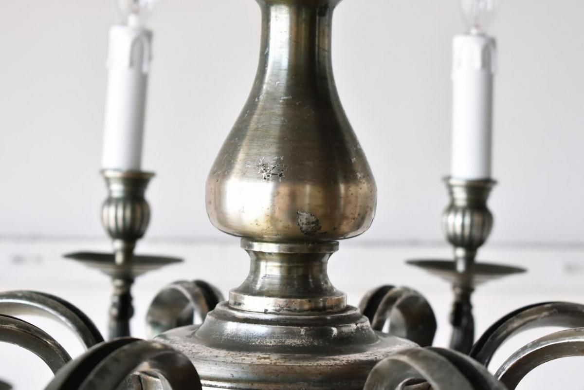 静謐な輝きを放つクラシカルな8灯式シャンデリア【sy85】 - ANTIQUE LEAVES