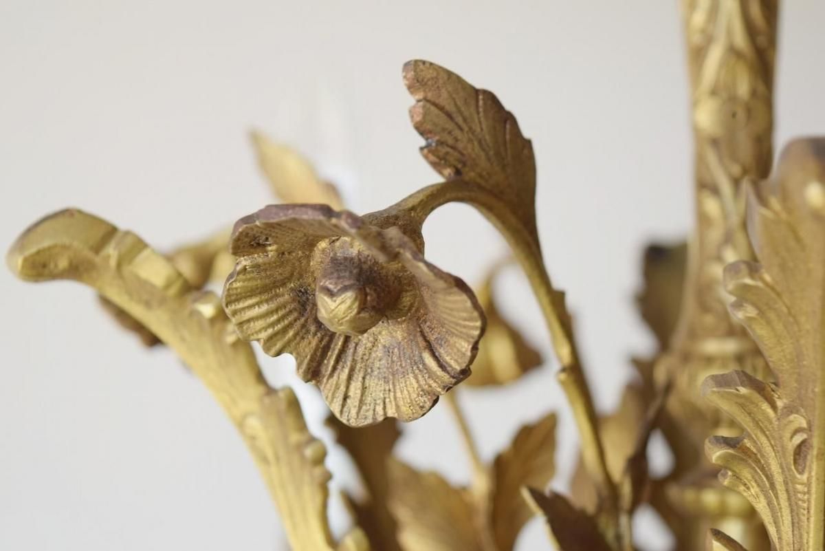 緻密な装飾美が空間を彩る優雅なクラシック6灯式シャンデリア【sy453