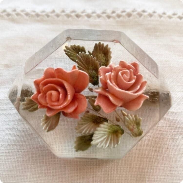 フランス直輸入】 ピンク色の薔薇が美しい ルーサイト ヴィンテージ