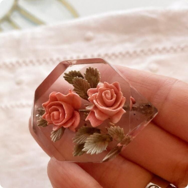 フランス直輸入】 ピンク色の薔薇が美しい ルーサイト ヴィンテージ