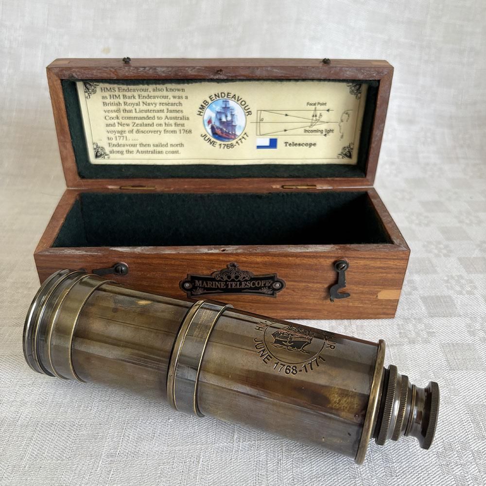 【美品】 真鍮 & 木製 望遠鏡 マリンインテリア 航海用品 アンティーク 望遠鏡 真鍮製 木製ケース入り Marine Telescope 海洋 ハンドヘルド