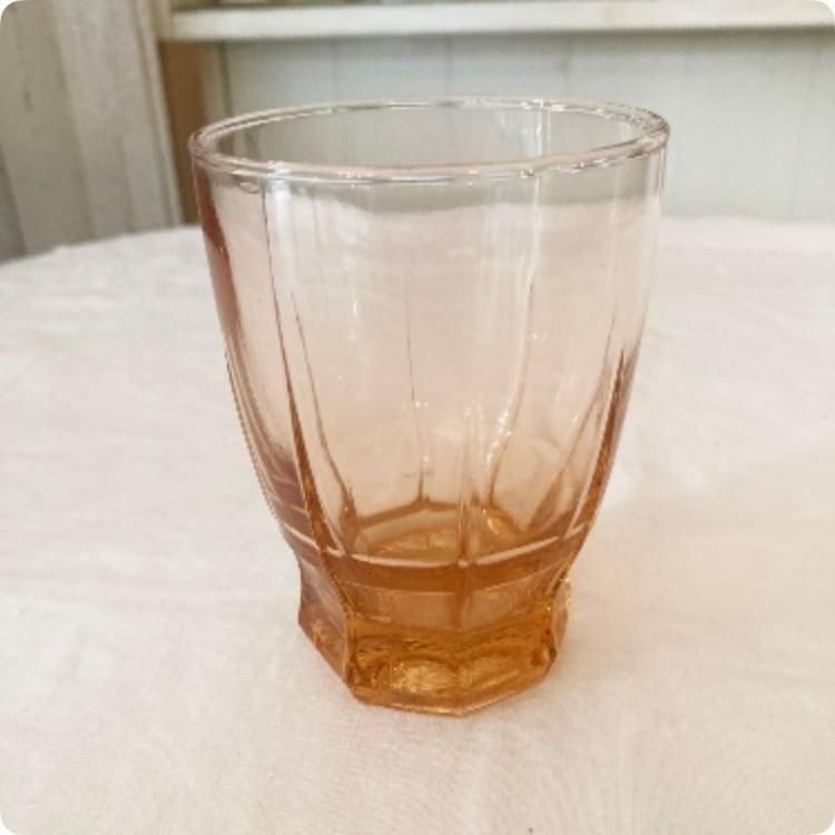 アンティークグラス・コップ一覧｜繊細で美しい手仕事の器特集