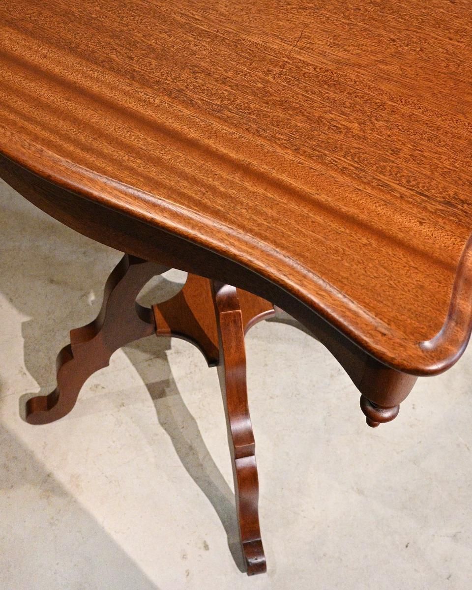 Parlor table/TW02-11