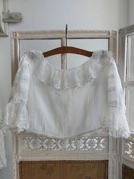 アンティークレースボディス - アンティークモール＆蚤の市情報サイト