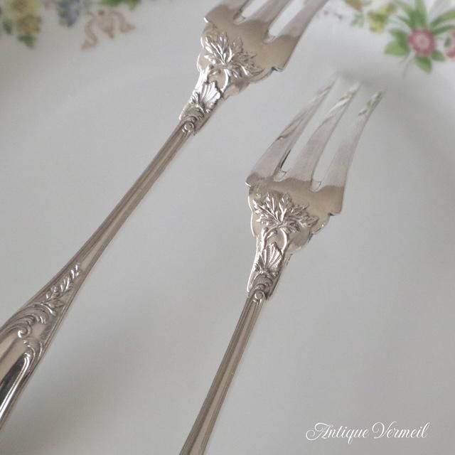 フランス銀器 ロココ・スタイル デザート・フォーク 2本セット