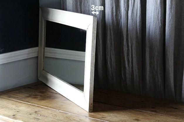 イギリスアンティーク ウォールミラー（鏡） 白 ペイント シャビー