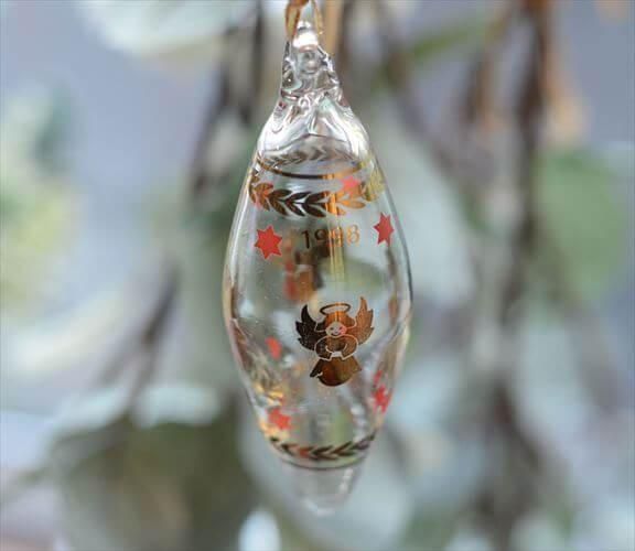 デンマーク製 Bing & Grondahl 1998 ガラスのクリスマスオーナメント デンマーク製 Bing & Grondahl 1998 ガラスのクリスマスオーナメント