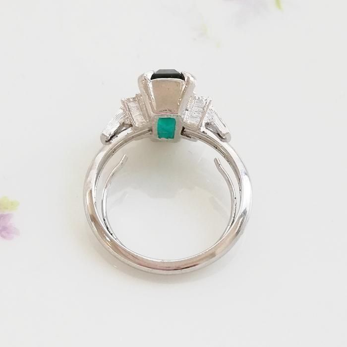  CJ7956
Avon�������ܥ�Park East������С��ȡ��󡡥��꡼��饤�󥹥ȡ��󡡥��