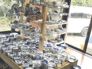 ヴィンテージ　戦前　皿　骨董市 日露戦争 記念金属皿 明治時代 骨董 輪花縁皿 日露戦歴