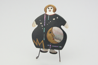 Brooch - Classic Ko Brooch - Classic Ko