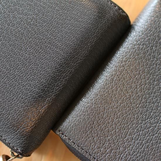 postalco_Kettle Zipper Wallet ポスタルコ Postalco Kettle Zipper Wallet, Thin – Glasswing