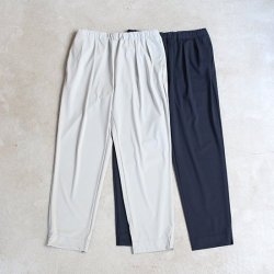 CURLY [꡼] ''2TUCK TAPERED EZ PANTS solid'' (MEN'S)  <img class='new_mark_img2' src='https://img.shop-pro.jp/img/new/icons13.gif' style='border:none;display:inline;margin:0px;padding:0px;width:auto;' />