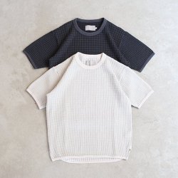 CURLY [꡼] ''TWO-TONE WAFFLE TEE'' (MEN'S)  <img class='new_mark_img2' src='https://img.shop-pro.jp/img/new/icons13.gif' style='border:none;display:inline;margin:0px;padding:0px;width:auto;' />