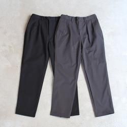 CURLY [꡼] ''SOLID DOUBLE-KNIT TAPERED PANTS'' (MEN'S)  <img class='new_mark_img2' src='https://img.shop-pro.jp/img/new/icons13.gif' style='border:none;display:inline;margin:0px;padding:0px;width:auto;' />