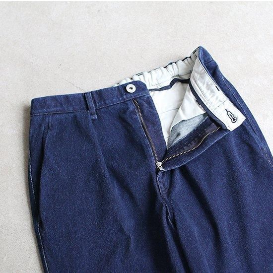 CURLY [カーリー] ''DENIM 1TUCK EZ TAPERED PANTS INDIGO'' (MEN'S