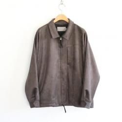 CURLY [꡼] ''KNIT SUEDE ZIP-UP BLOUSON'' (MEN'S)  <img class='new_mark_img2' src='https://img.shop-pro.jp/img/new/icons13.gif' style='border:none;display:inline;margin:0px;padding:0px;width:auto;' />
