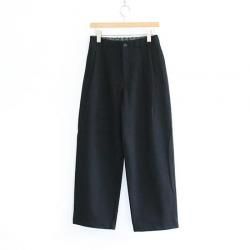 CURLY [꡼] ''KNIT CHINO-CLOTH PANTS'' (MEN'S)  <img class='new_mark_img2' src='https://img.shop-pro.jp/img/new/icons13.gif' style='border:none;display:inline;margin:0px;padding:0px;width:auto;' />