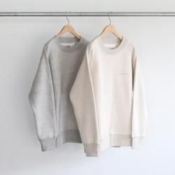 CURLY [꡼] ''RAFFY HIGH-CREW NECK P/O brushed'' (MEN'S & LADIES')  <img class='new_mark_img2' src='https://img.shop-pro.jp/img/new/icons13.gif' style='border:none;display:inline;margin:0px;padding:0px;width:auto;' />