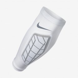 NIKE PRO HYPERSTRONG PADDED 2.0 フォアアームスリーブ ホワイト