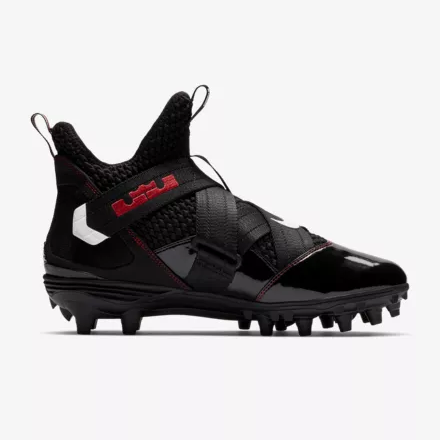 lebron soldier 12 football cleats