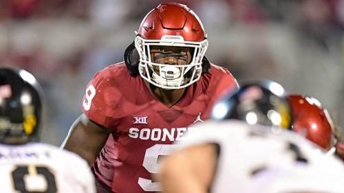 KATO COLLAR FOOTBALL ネックプロテクター ホワイト/ブラック