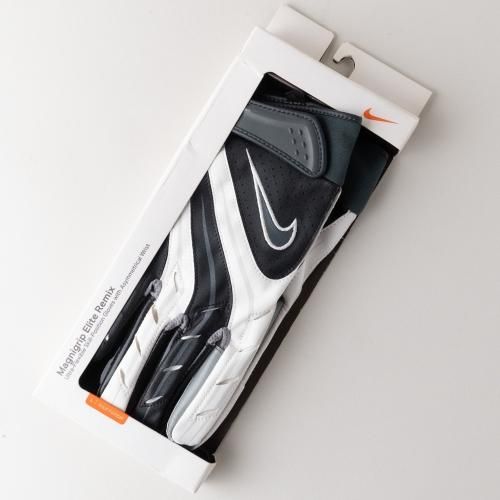【オープニング 大放出セール】 MAGNIGRIP NIKE Lサイズ ELITE ホワイト・ブラック GLOVES REMIX グローブ