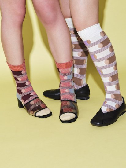 <img class='new_mark_img1' src='https://img.shop-pro.jp/img/new/icons14.gif' style='border:none;display:inline;margin:0px;padding:0px;width:auto;' />Multi Color Hall High  Socks - COLOR SELECT