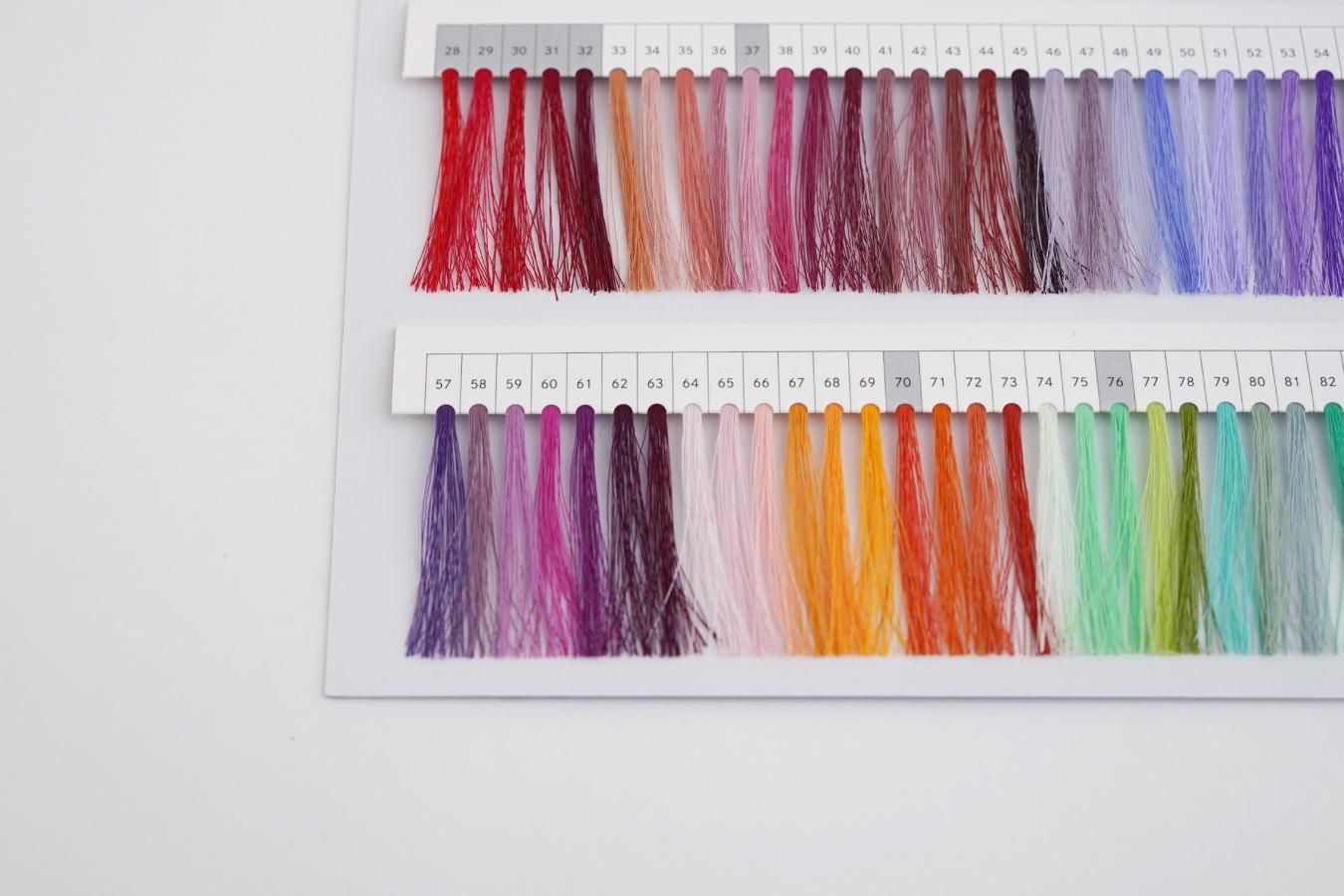 ロフティ ミシン糸 color sample book - DARUMA STORE