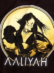 Aaliyah ”R.I.P. Photo” Official T-Shirt