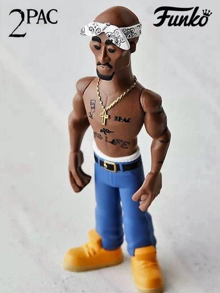 2PAC フィギュア