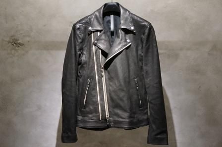 【極美品】アタッチメント シングル ライダース 鹿革 DEER ダブルジップ 極美品】アタッチメント シングル ライダース 鹿革 DEER ダブル