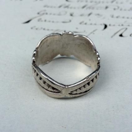 Stamped Silver Ring (ץС )