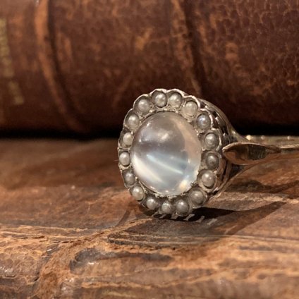 Victorian Moon Stone Antique Ring (ヴィクトリアン ムーンストーン 