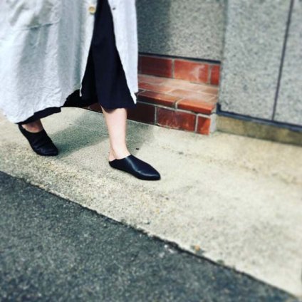 <img class='new_mark_img1' src='https://img.shop-pro.jp/img/new/icons20.gif' style='border:none;display:inline;margin:0px;padding:0px;width:auto;' />【30％OFF】BEAUTIFUL SHOES Pointed Babouche（ビューティフルシューズ  ポインテッド バブーシュ）Black