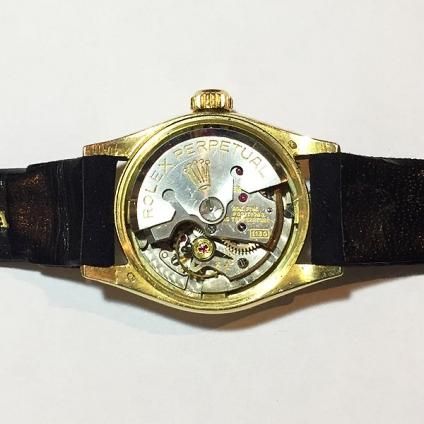 ROLEX OYSTER PERPETUAL （ロレックス オイスターパーペチュアル