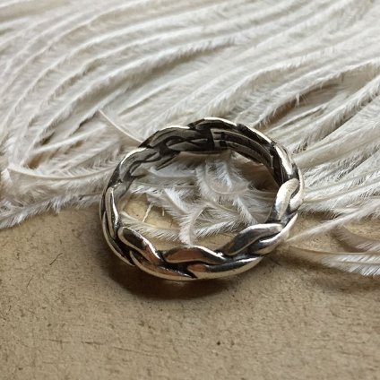 Braided Wire Triangle Shape Silver Ringʥ֥쥤ǥåɥ磻䡼 ȥ饤󥰥륷 С󥰡