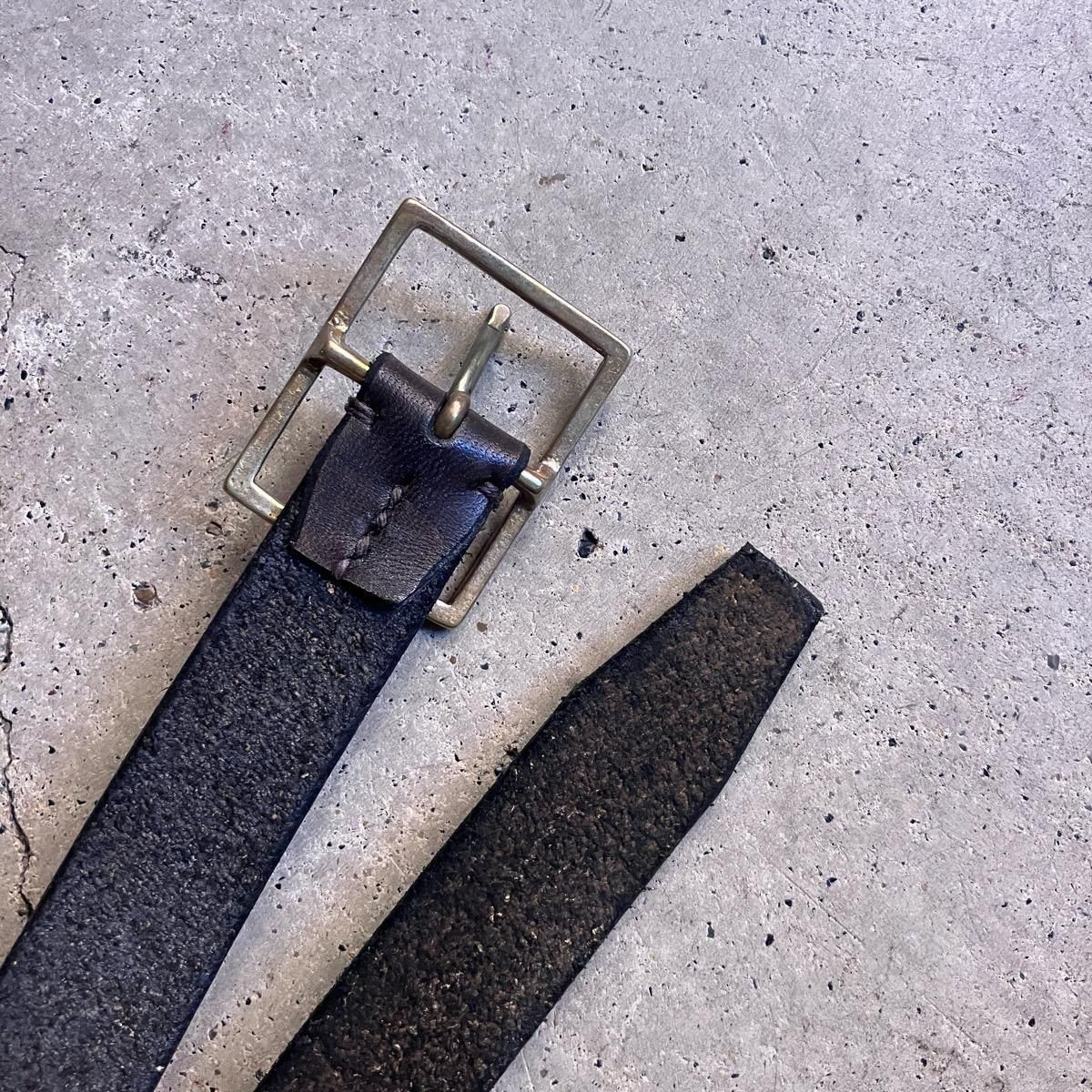 <img class='new_mark_img1' src='https://img.shop-pro.jp/img/new/icons56.gif' style='border:none;display:inline;margin:0px;padding:0px;width:auto;' />suzuki takayuki thin belt (業 ٥) Dark Brown