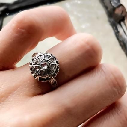 ヴィクトリア朝　ダイヤモンド　アンティークリング Victorian Diamond Antique Ring （ヴィクトリアン ダイヤモンド