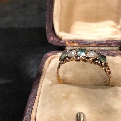 c.1863 22K Emerald/Pearl Antique Ring1863ǯ 22K /ѡ ƥ󥰡